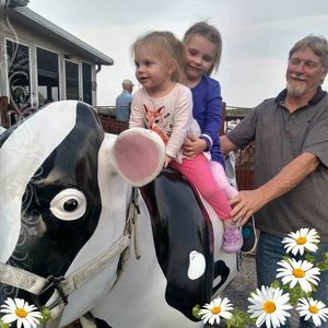 Meet your Posher, Linda